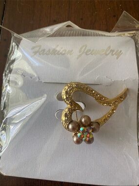FREE with any PURCHASE Fashion Jewelry Gold-Tone  Brooch Brown Pearls Aurora